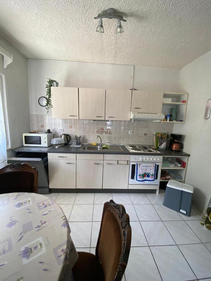 Toni&Megi Apartment Єсенице Екстер'єр фото