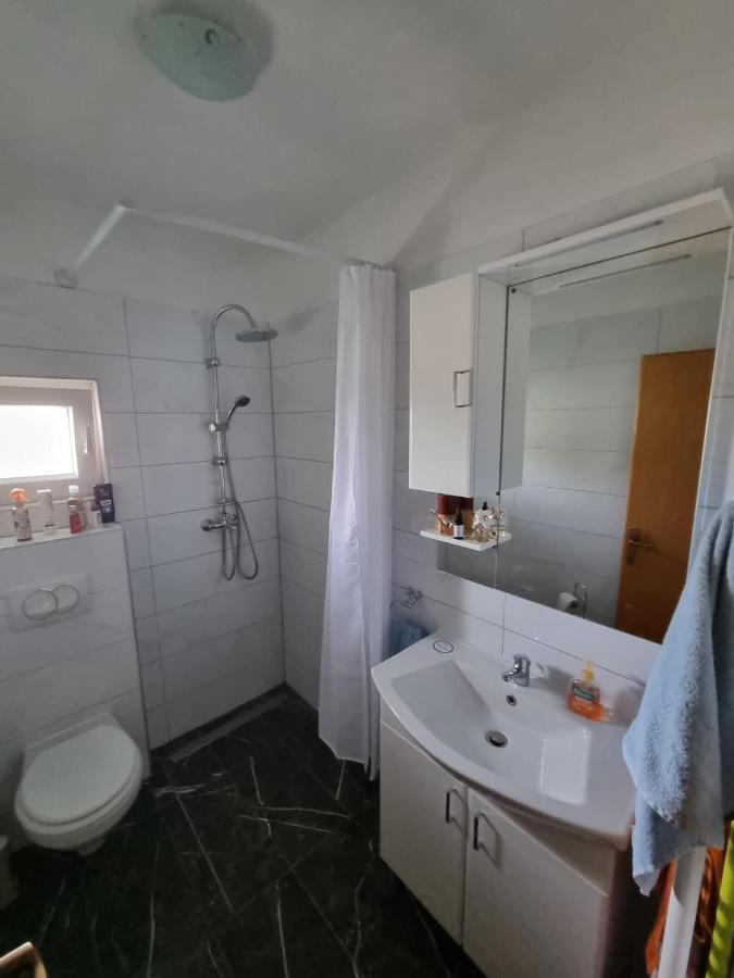 Toni&Megi Apartment Єсенице Екстер'єр фото